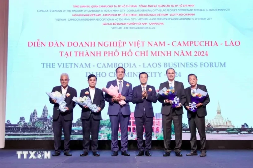 Businesses from Vietnam, Cambodia, Laos strengthen cooperation